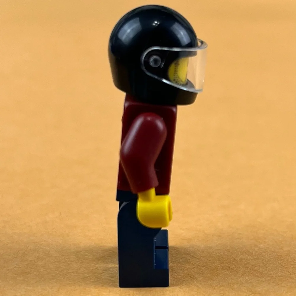 LEGO Speed Champions Ferrari F8 Tributo Driver Minifigure sc082 2